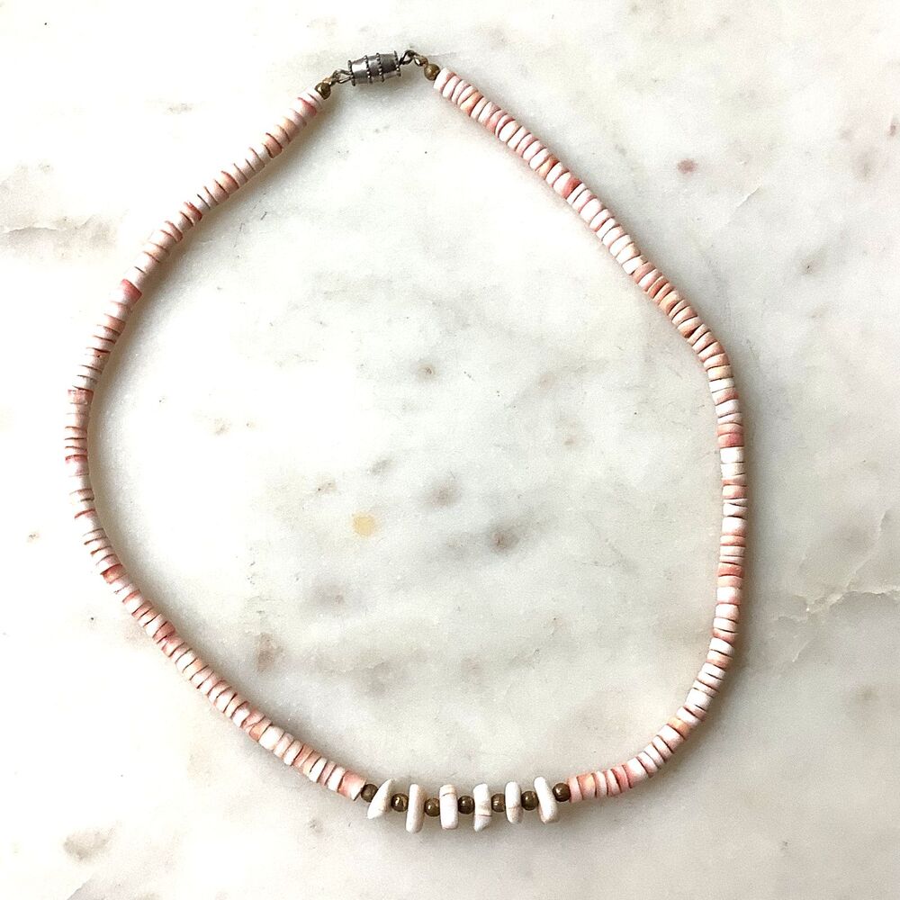 Vintage Pink Heishi Necklace Hawaiian Oyster Shell Bead Surfer  Boho 14.5''